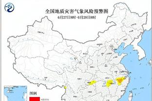 上季掘金夺冠功臣杰夫-格林今日现场观战 并与马龙约基奇等人致意